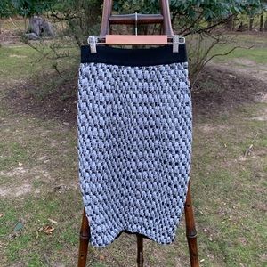 Vintage Valentino Tweed Pencil Skirt…size 0